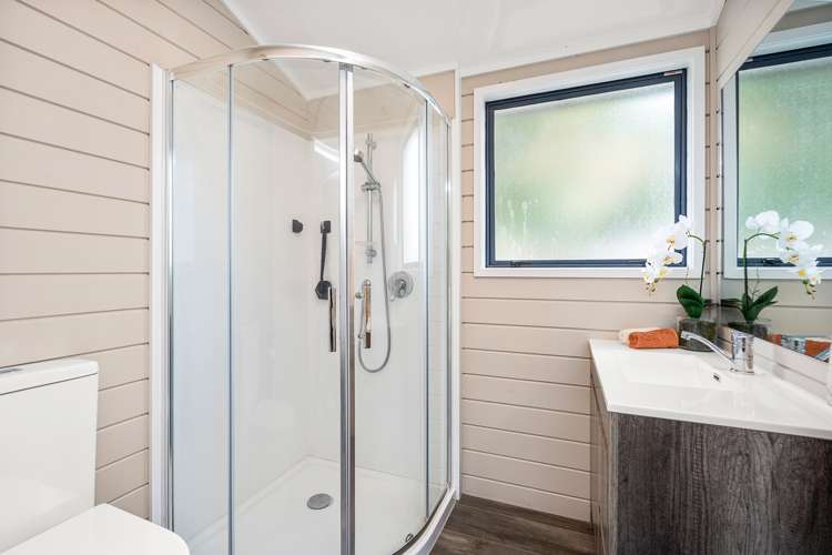 90 Alcoba Street Kamo_9