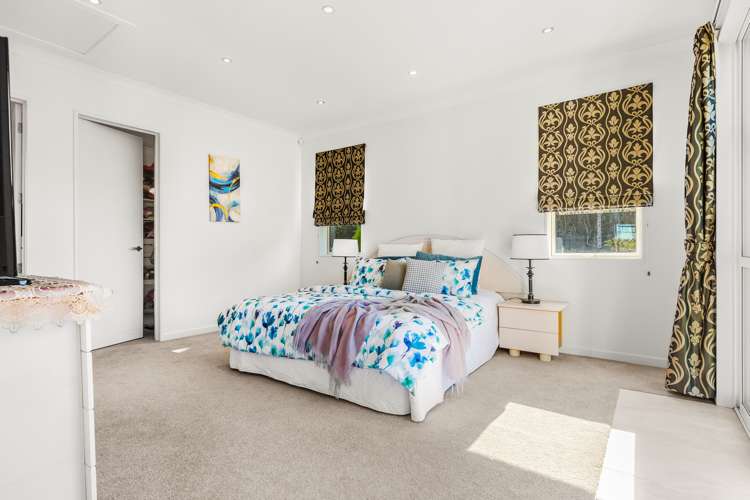 30 Leburn Crescent Flat Bush_15