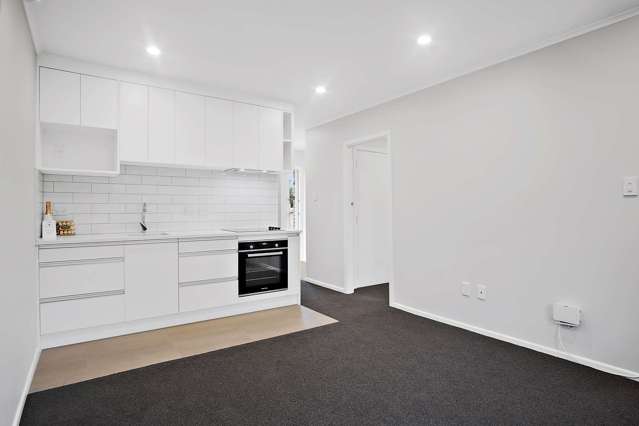 3/82 Portage Road New Lynn_4