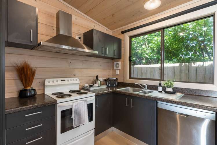 135B Princes Street West_5