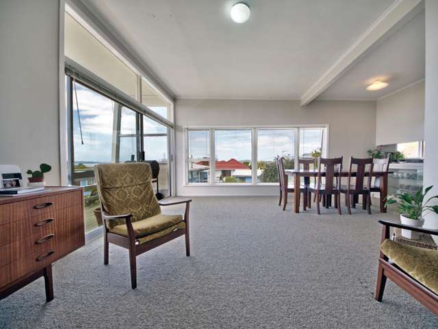 121 Mcleod Road Te Atatu South_4