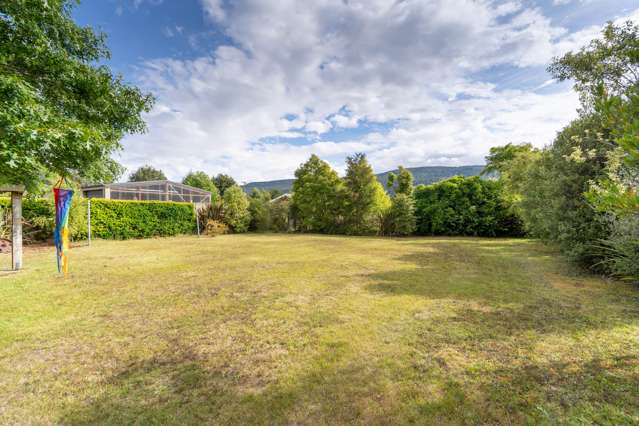 36 Home Street Manapouri_2