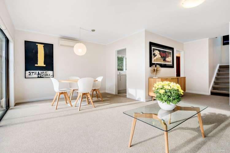 2/1 Tui Street Devonport_11