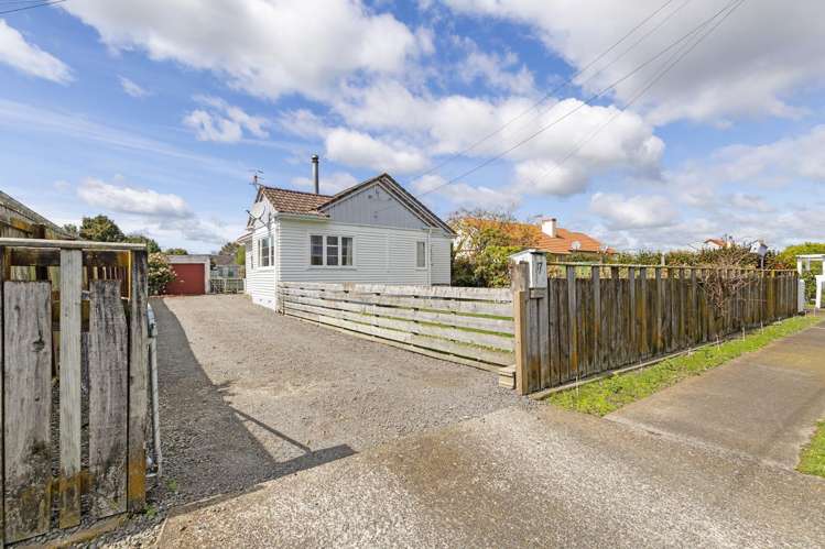 17 Robert Street Marton_12