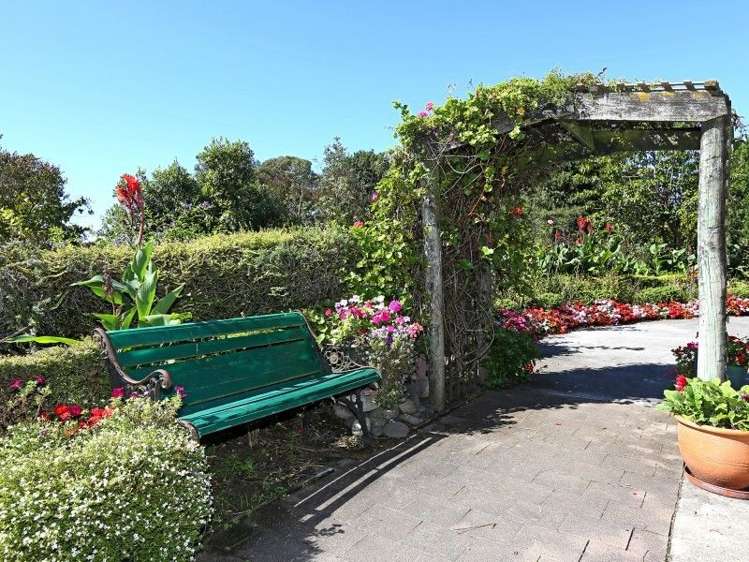 39 Hetley Crescent Taradale_14