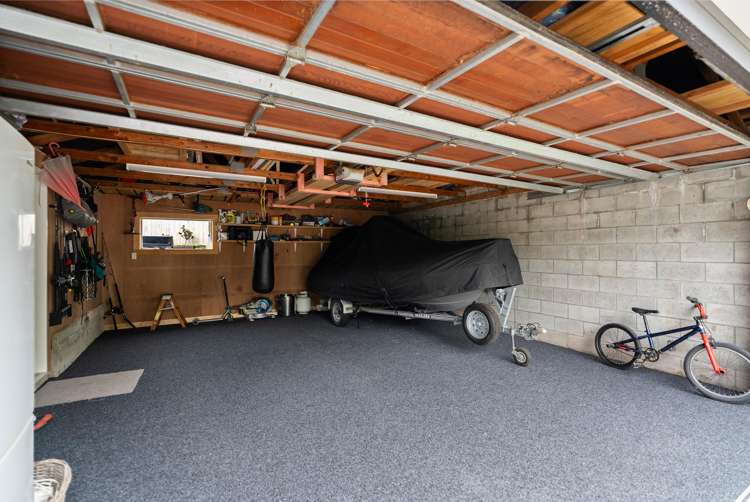 18a Burma Road Khandallah_24