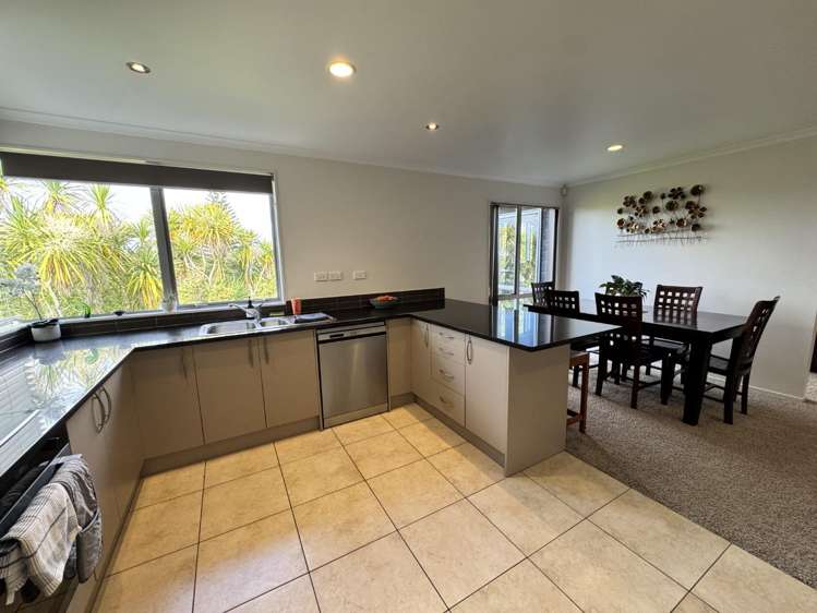 88B Carlisle Road Browns Bay_12
