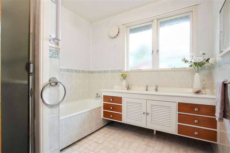 14 Takapu Street Henderson_14