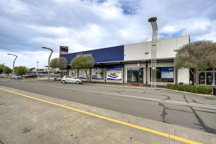 215 Russell Street North Hastings Central_11