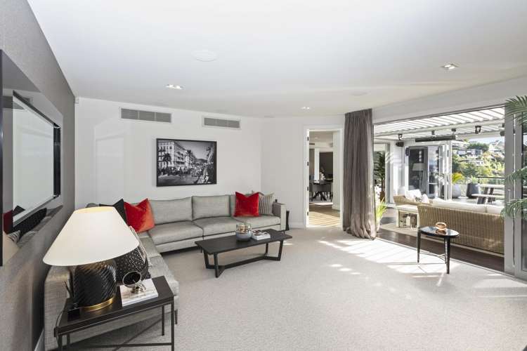 15 Omeo Crescent Redcliffs_16