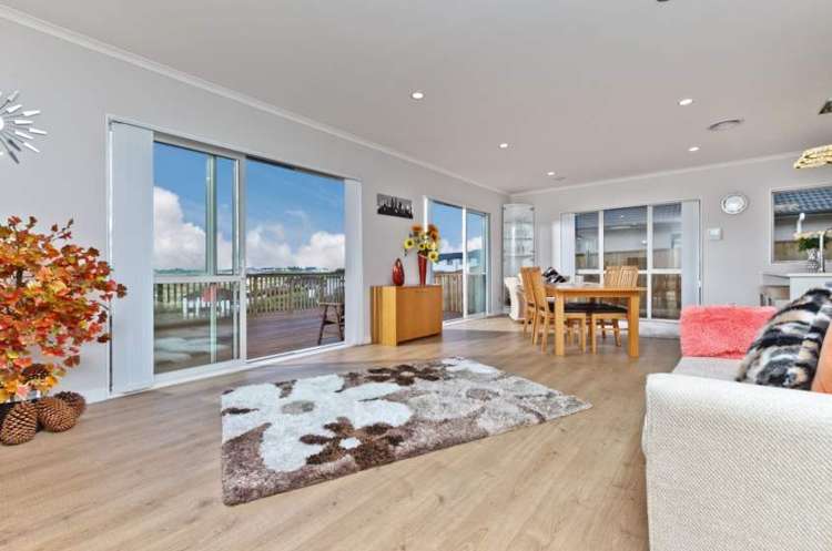 14 Ascension Crescent Orewa_10