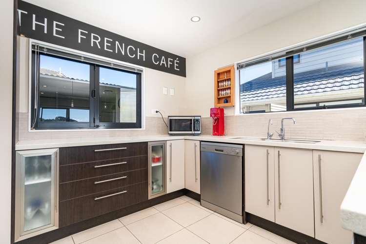 8 Shastri Terrace Khandallah_4