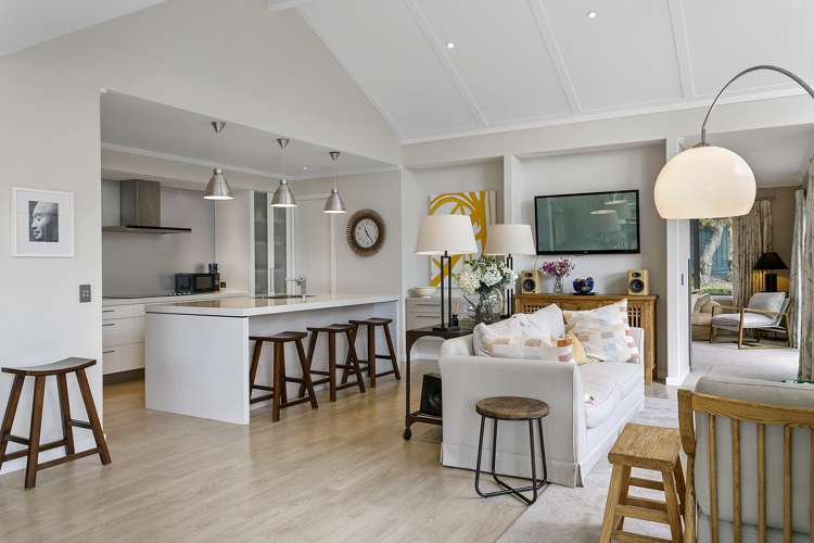 739 Acacia Bay Road Acacia Bay_6