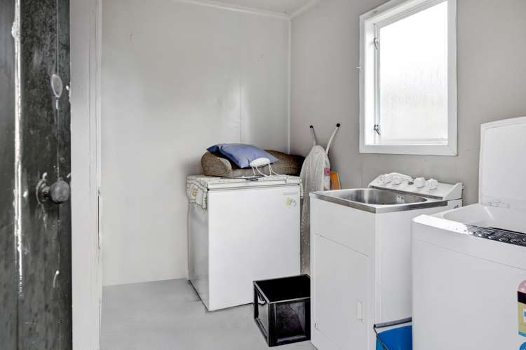 180 Tasman Street Opunake_13