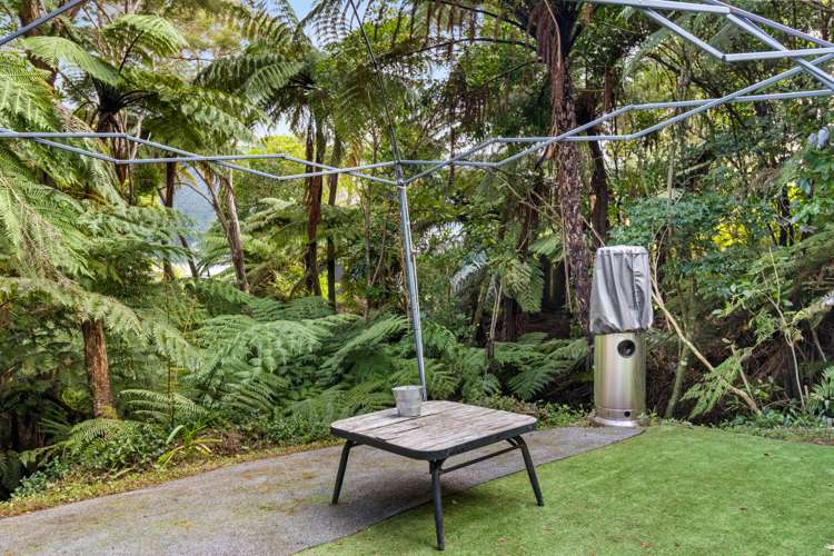 1694a Queen Charlotte Drive Linkwater_10