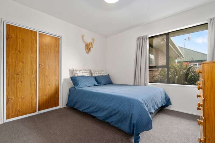 134 Racecourse Road Sockburn_12