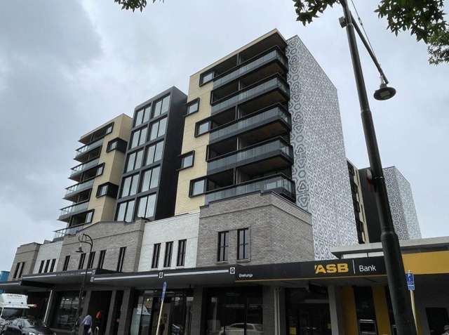 New two-bedroom, 2-bathroom apartment