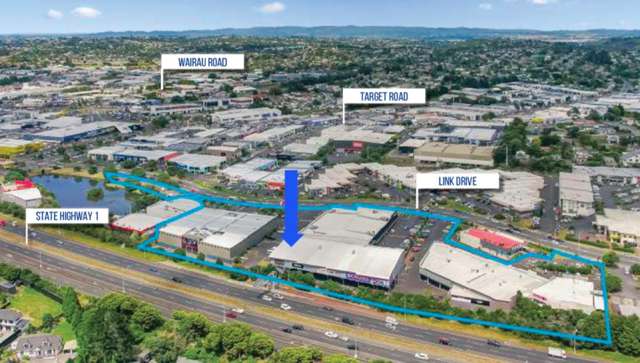 Unit G | 19-29  Link Drive Wairau Valley_1