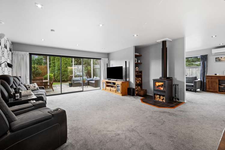 18 Somerset Grove_0