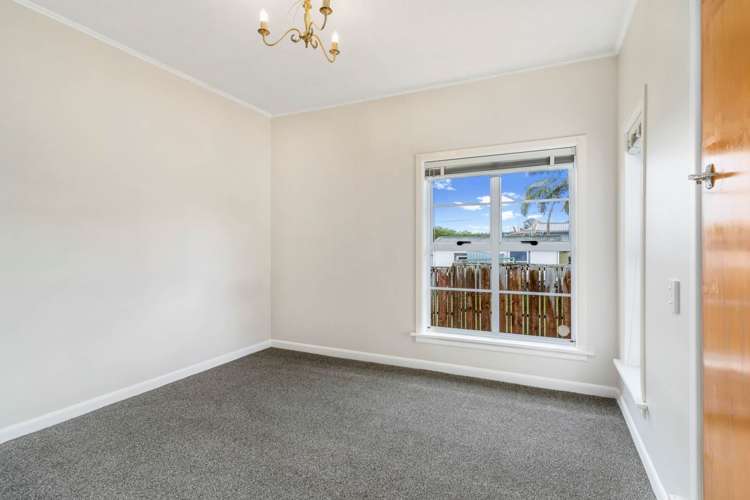 37 Wharf Road Te Atatu Peninsula_5