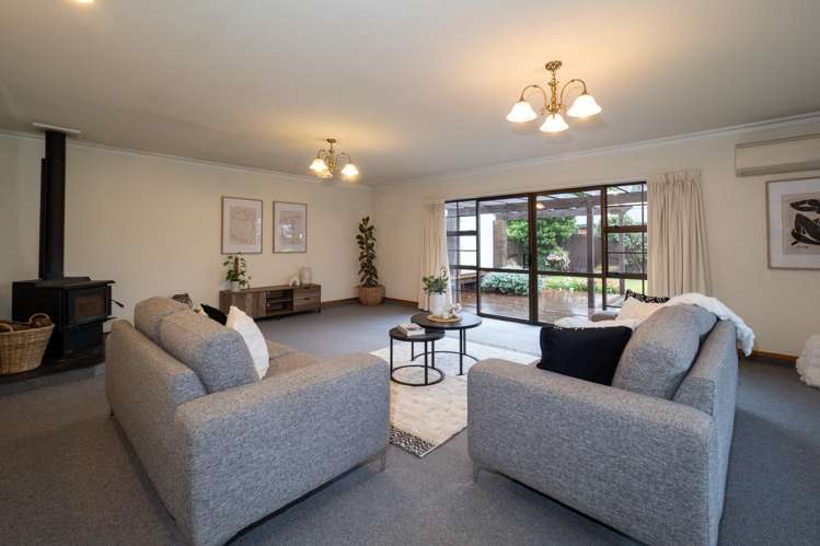 8 Burton Place Allenton_7