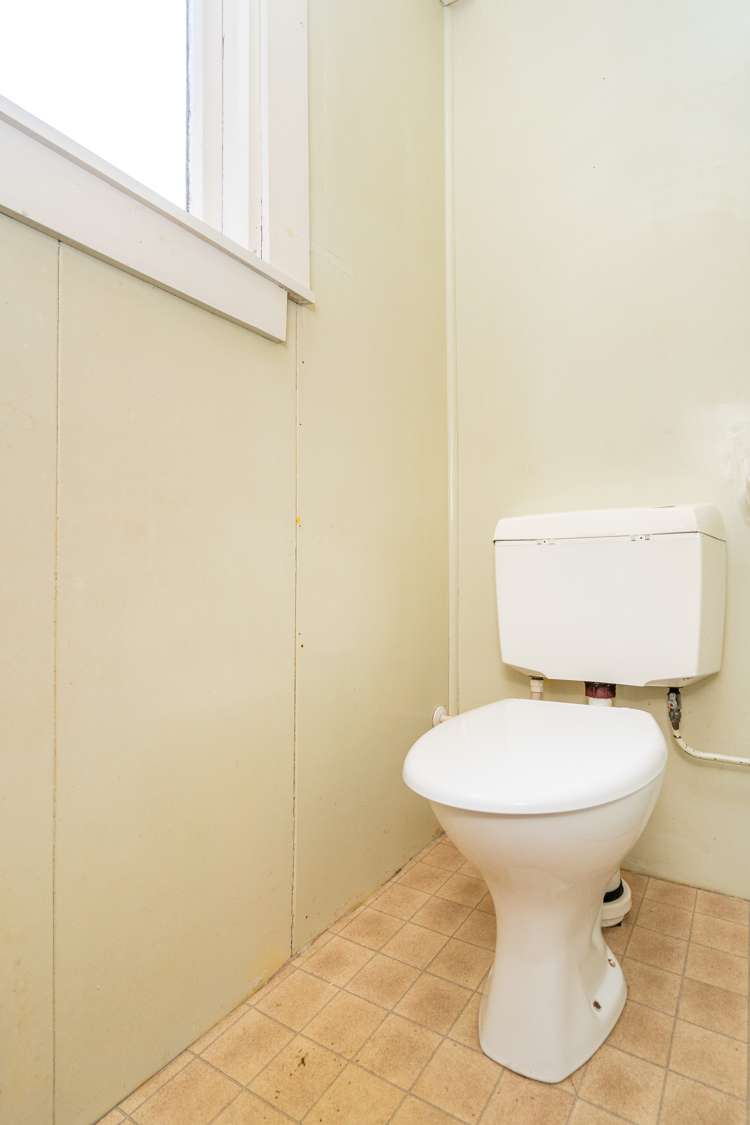 70 Buccleugh Street North East Valley_18