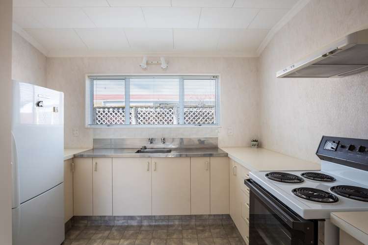 2/17 Whiteley Street Moturoa_16