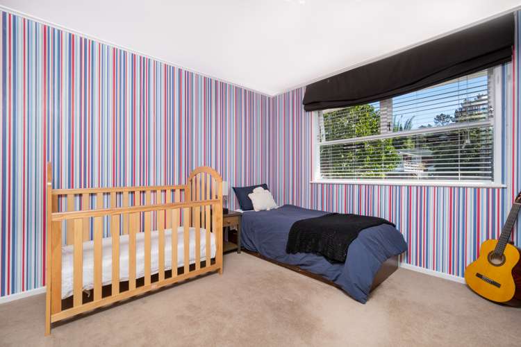 6 Staincross Street Green Bay_10