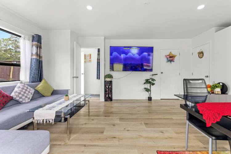 21 Chantal Place Papakura_19