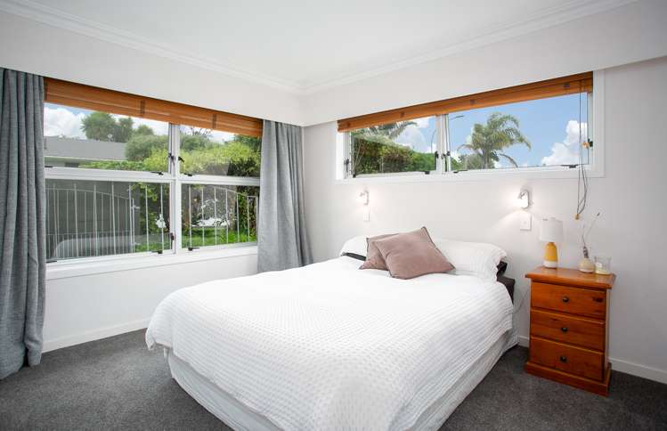 5 Woodstock Crescent Leamington_10