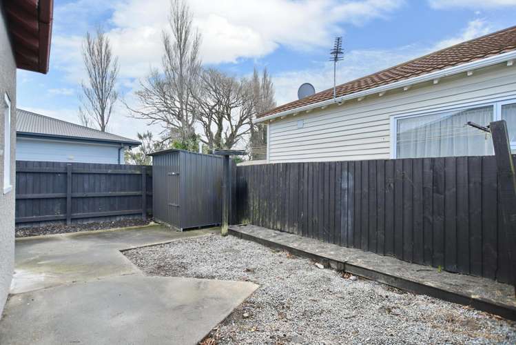 36 Hopkins Street Woolston_23
