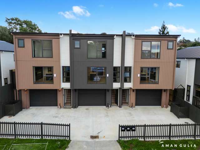 Stylish New Standalone & Townhouse Options
