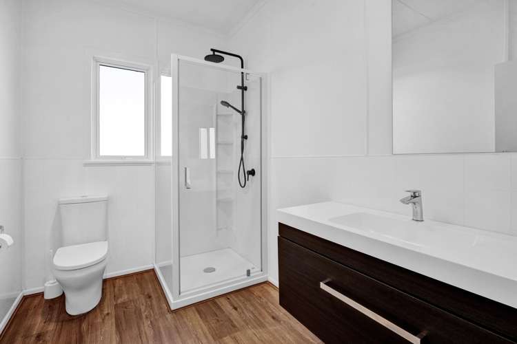 23 Longfellow Road Opunake_17