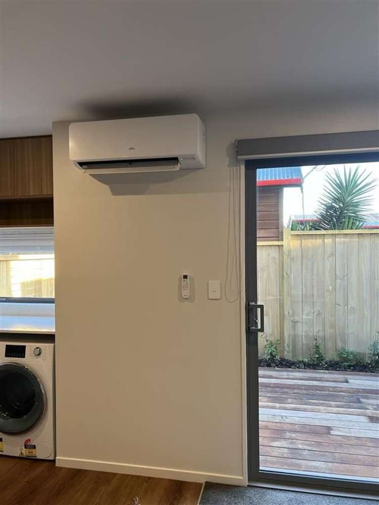 3/43 Churton Crescent Taita_5