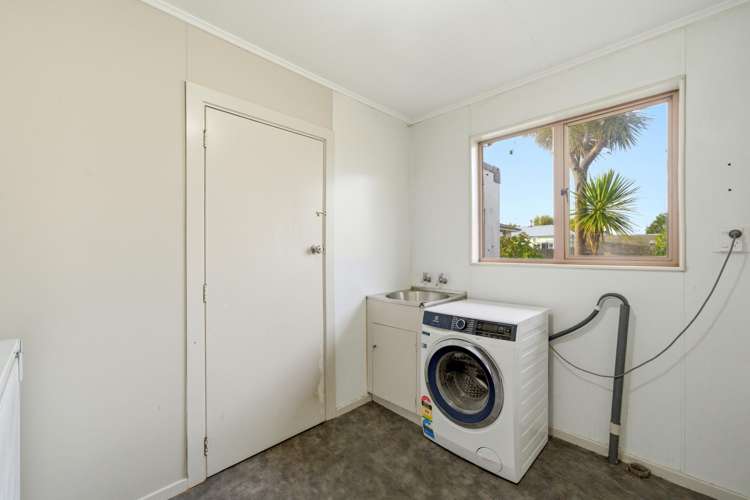 199 Pomona Street Strathern_21