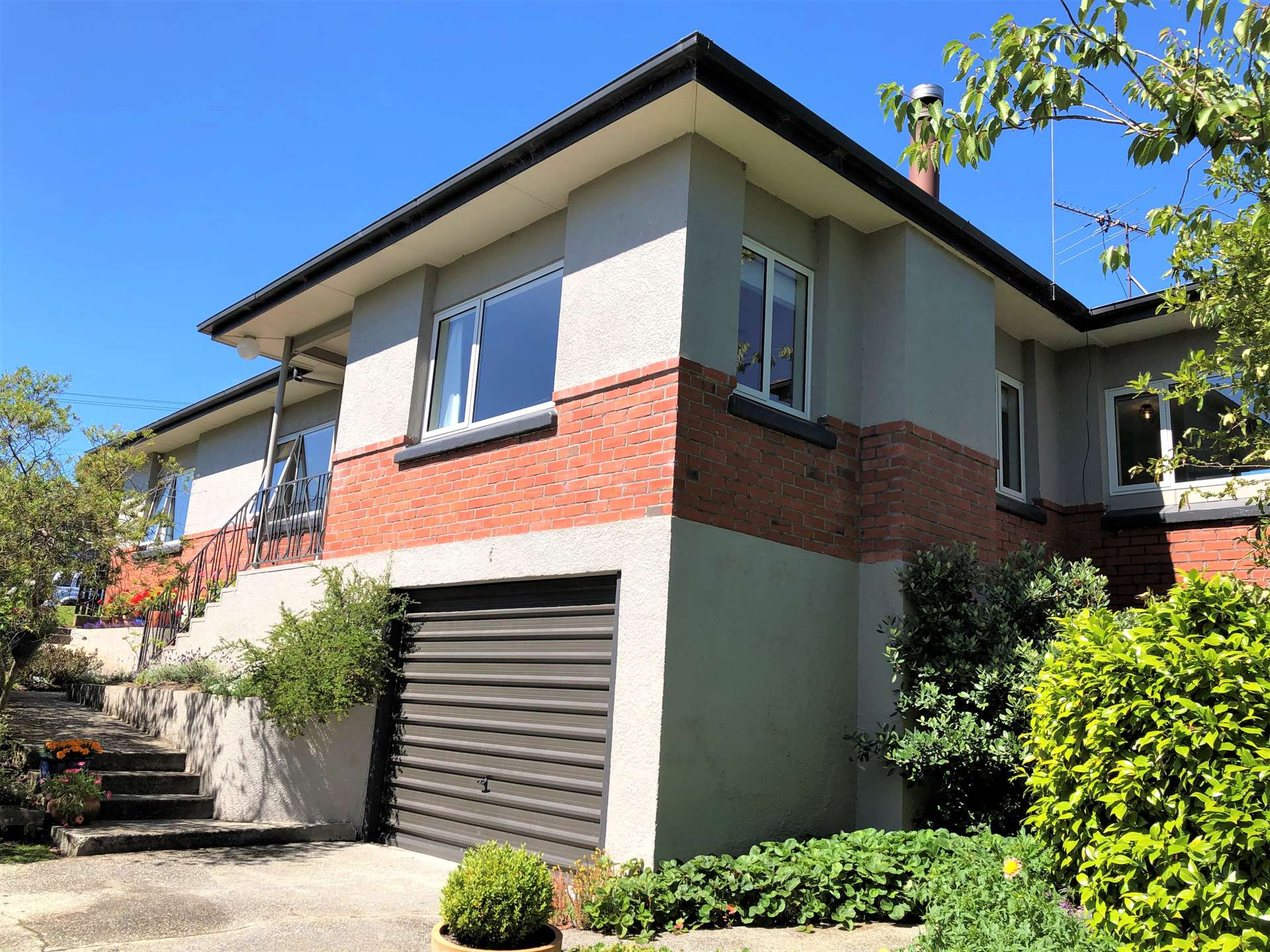 2 Christie Street Balclutha_0