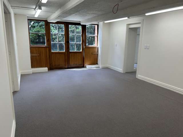 Office 3/110 Moray Place Dunedin Central_1