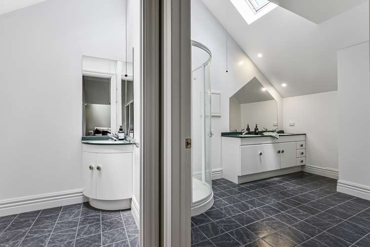 11 River Oaks Place Pukete_13