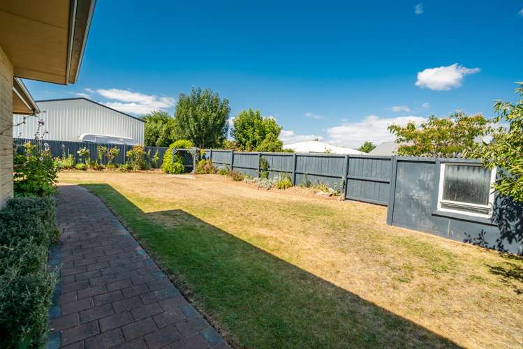 5 Larch Crescent Alexandra_13