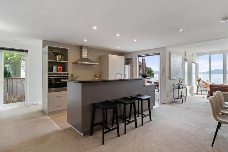 353A Karaka Bay Road Karaka Bays_7