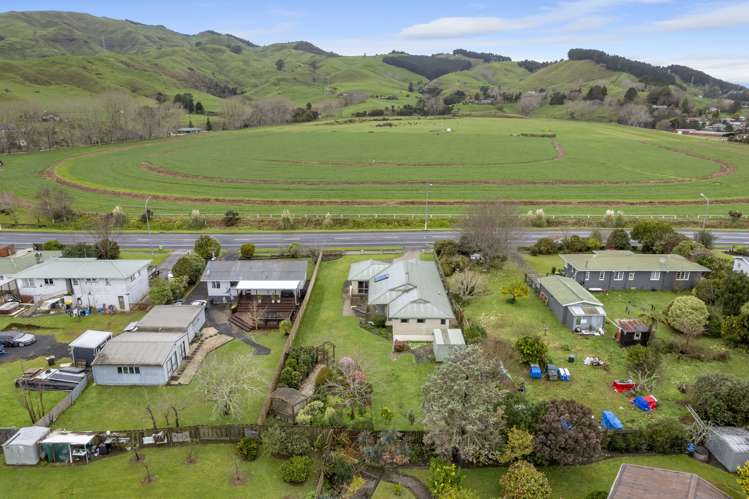 72 Thames Road Paeroa_22