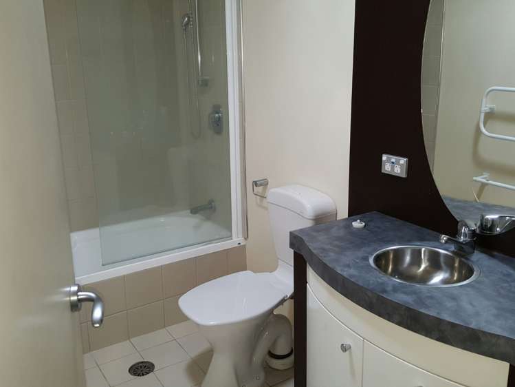 10/2 Cawley Street Ellerslie_5