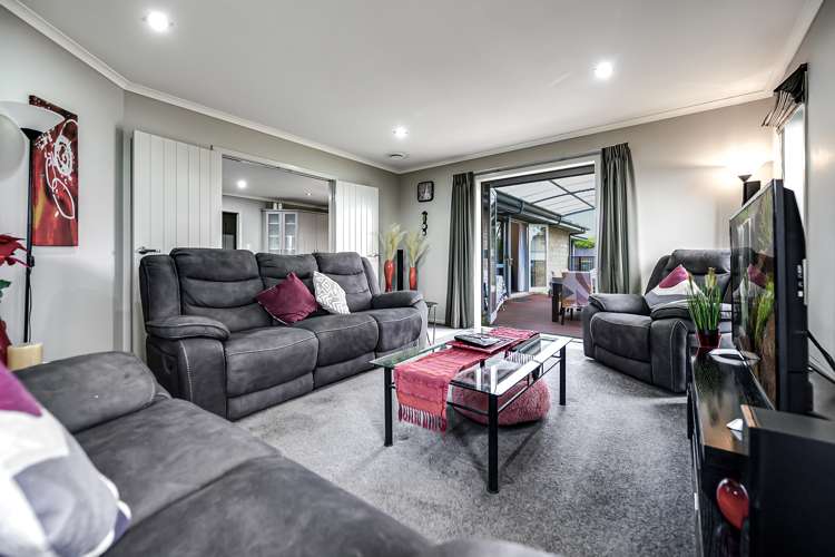 1 Whistler Close Rototuna North_12