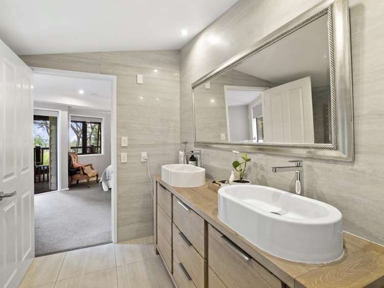 145 Upper Harbour Drive Greenhithe_43