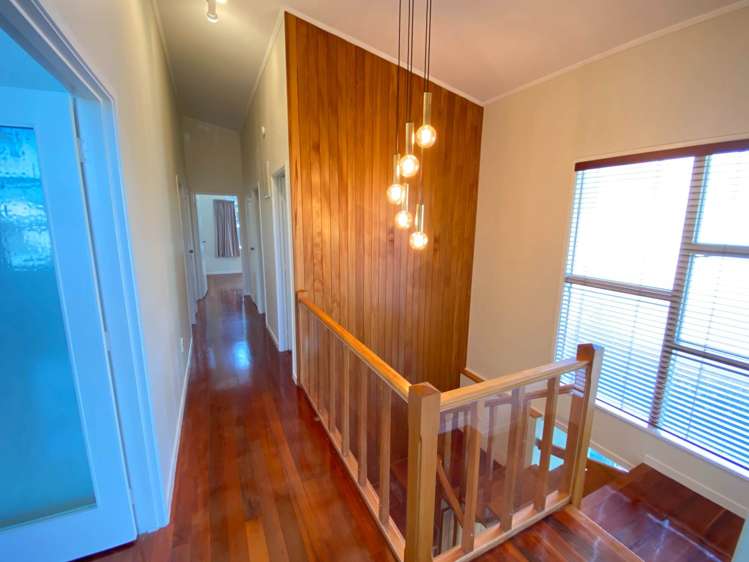 7 Maugham Drive Bucklands Beach_10