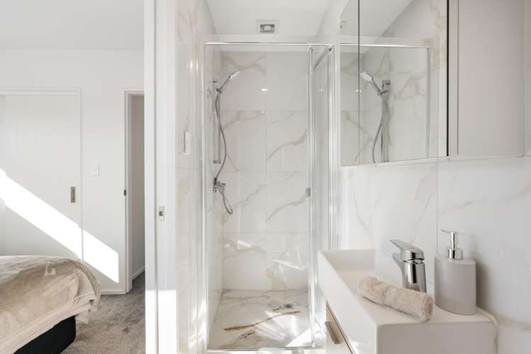 1/3 Ferndale Road Mount Wellington_10