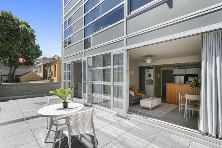 1/43 Mulgrave Street Thorndon_4