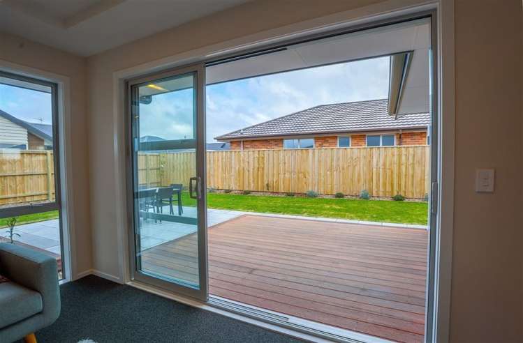 24 Oaks Drive Lincoln_13