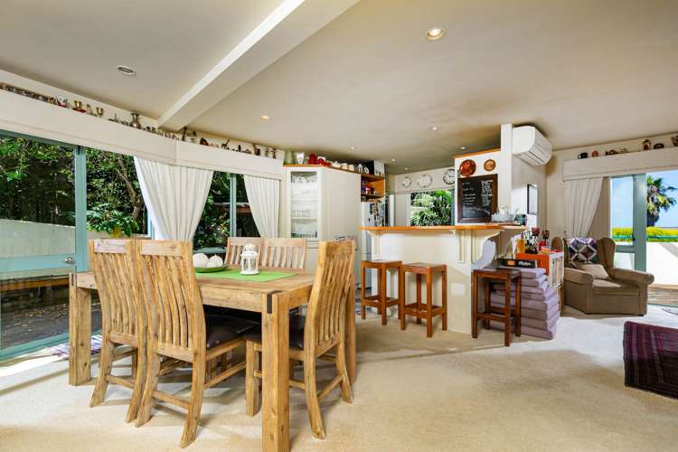 4/92 Churchill Road Murrays Bay_6