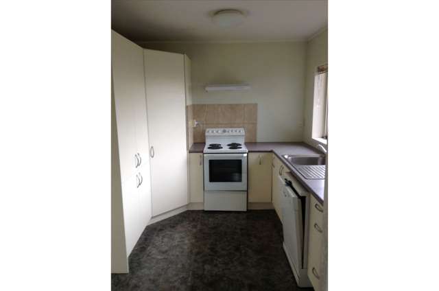 63a Clayburn Road Glen Eden_3